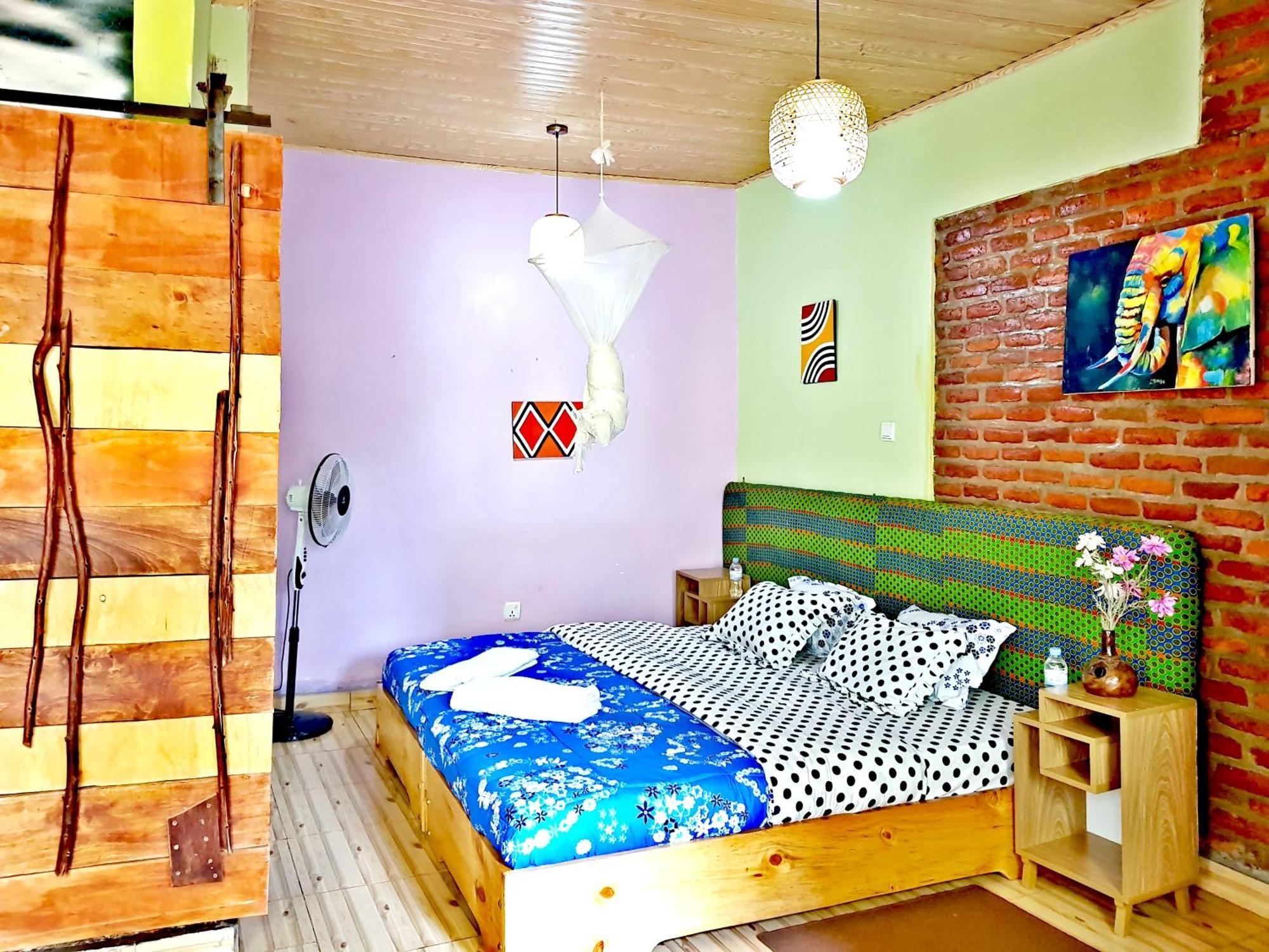 Yambi Guesthouse Kigali Exterior foto